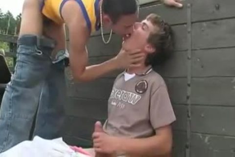 undressed Skate boyfrends