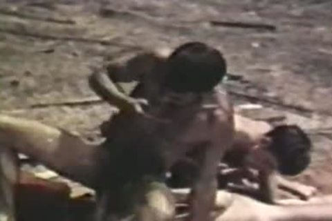 homosexual Peepshow Loops 333 70's And 80's - Scene 4