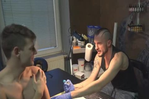 juicy Sex For cash In A Tattoo Studio