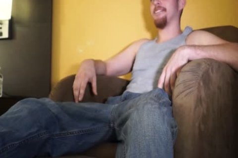 Country twink Zack receives A blowjob