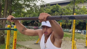 EastBoys.com - Muscled twink first time cumshot outdoors